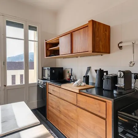Apartment Le Panoramique - 75 Sq M With Balcony In The Heart Of